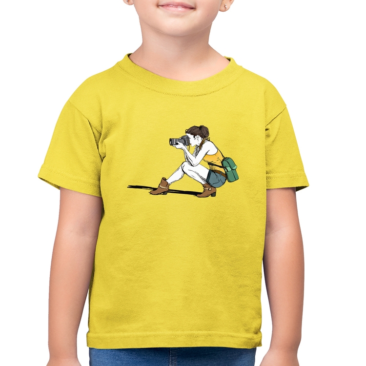 Camiseta Algodão Infantil Fotógrafa Desenho - Amarelo Canário