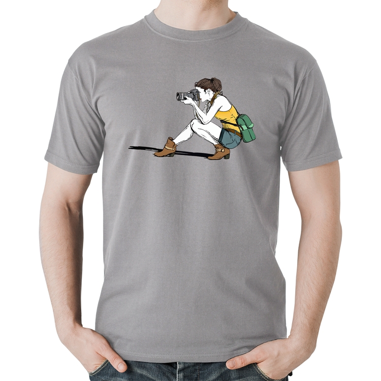 Camiseta Algodão Fotógrafa Desenho - Cinza