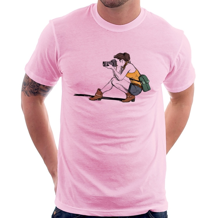 Camiseta Fotógrafa Desenho - Rosa Bebê