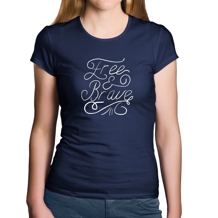 Baby Look Algodão Free and Brave - Marinho