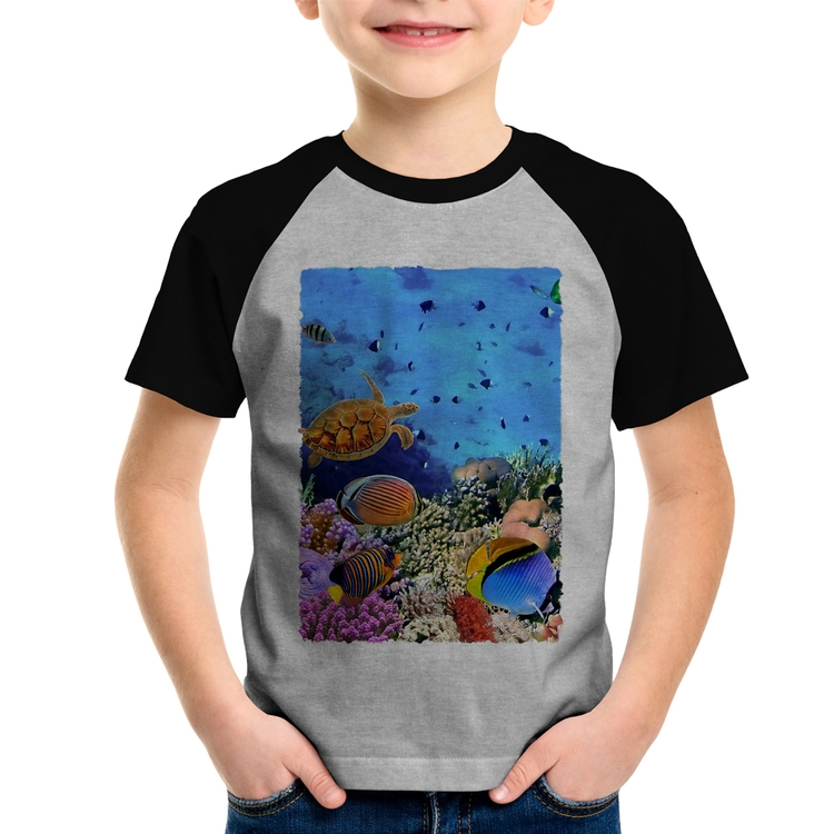 Camiseta Raglan Infantil Fundo do Mar - Cinza/Preto
