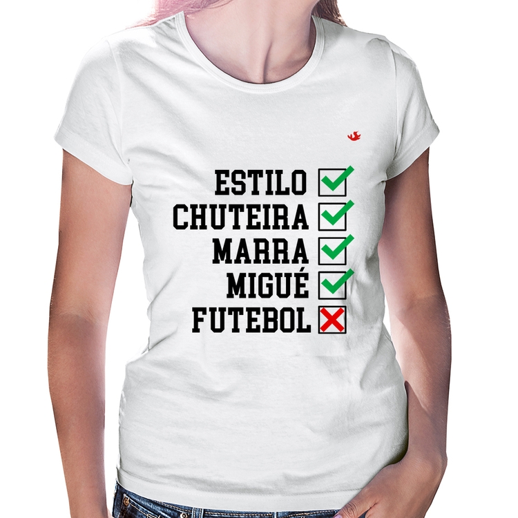 Baby Look Futebol que é bom, nada