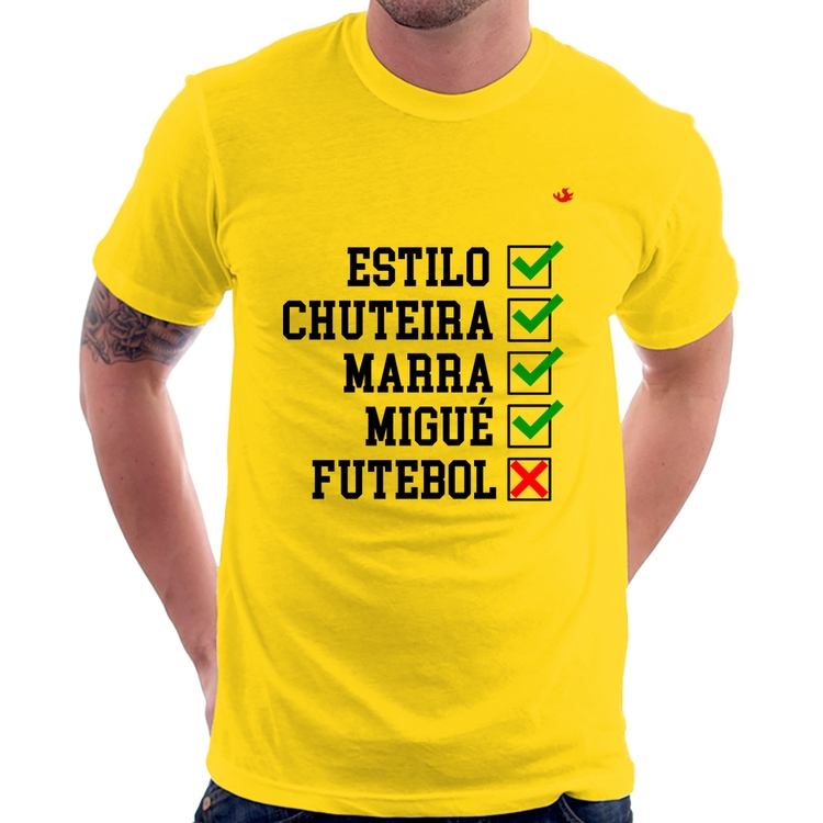 Camiseta Futebol que é bom, nada - Amarela