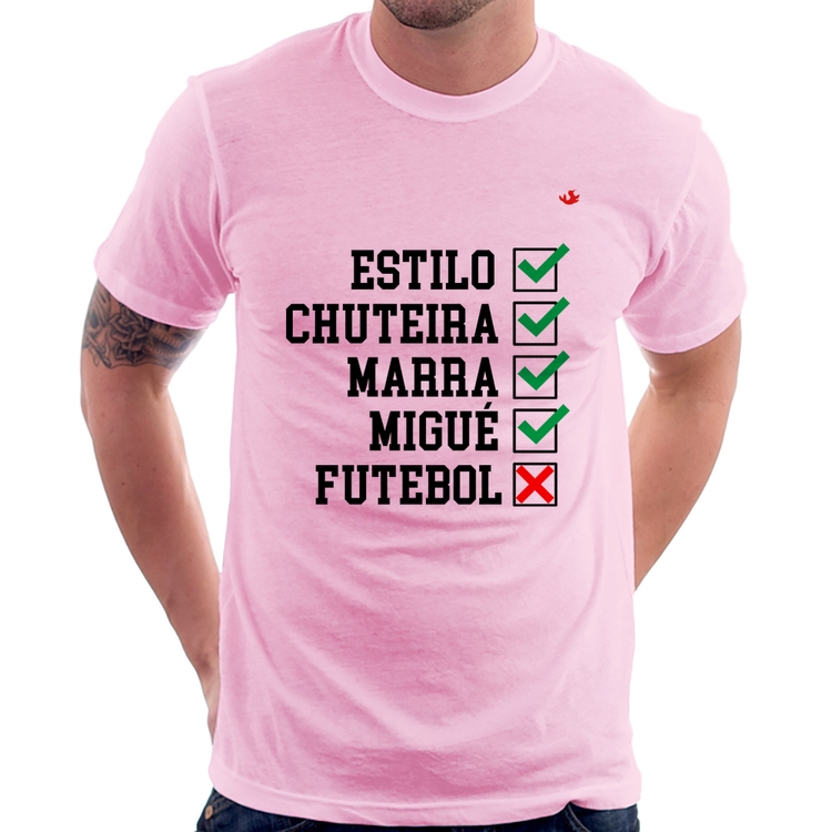 Camiseta Futebol que é bom, nada - Rosa Bebê