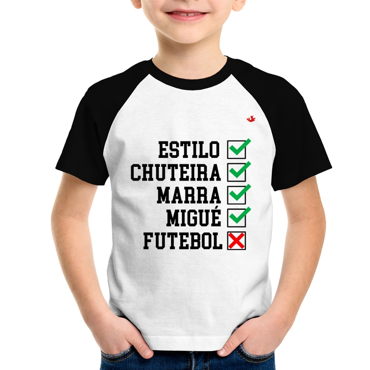 Camiseta Raglan Infantil Futebol que é bom, nada
