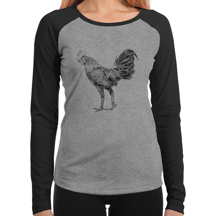 Baby Look Raglan Galo Desenho Manga Longa - Cinza/Preto