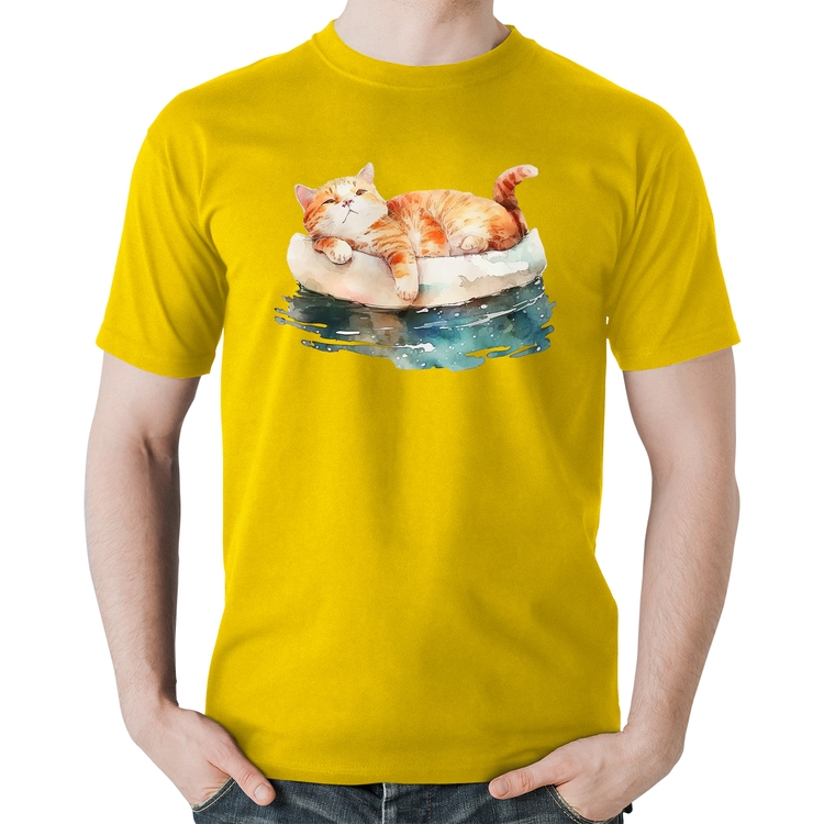 Camiseta Algodão Gatinho Relaxando na Bóia - Amarela