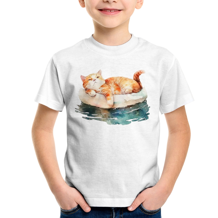 Camiseta Infantil Gatinho Relaxando na Bóia