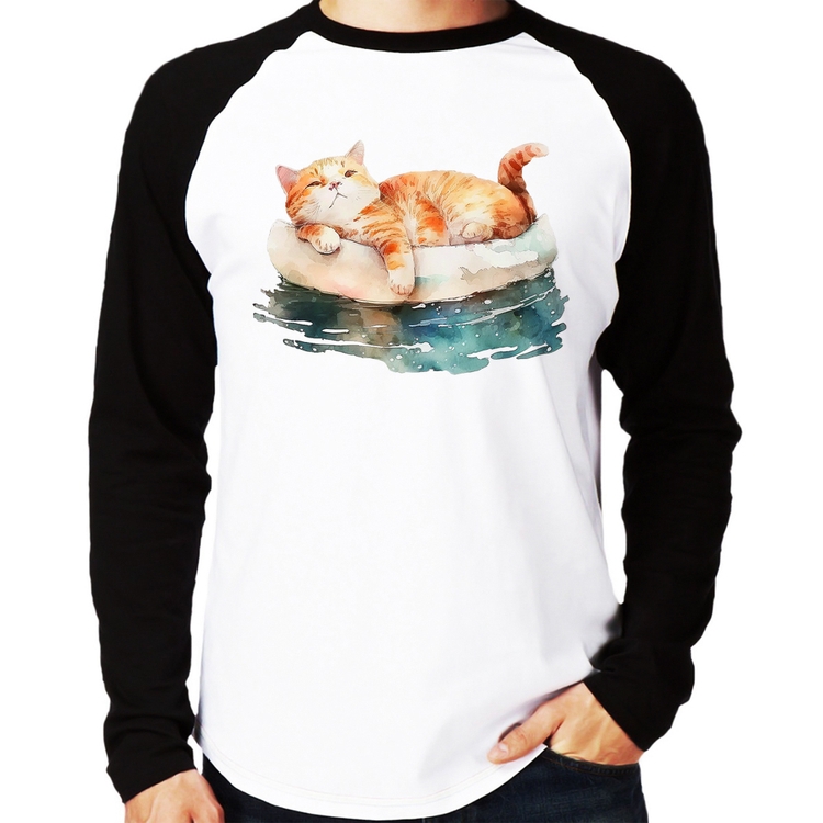 Camiseta Raglan Gatinho Relaxando na Bóia Manga Longa