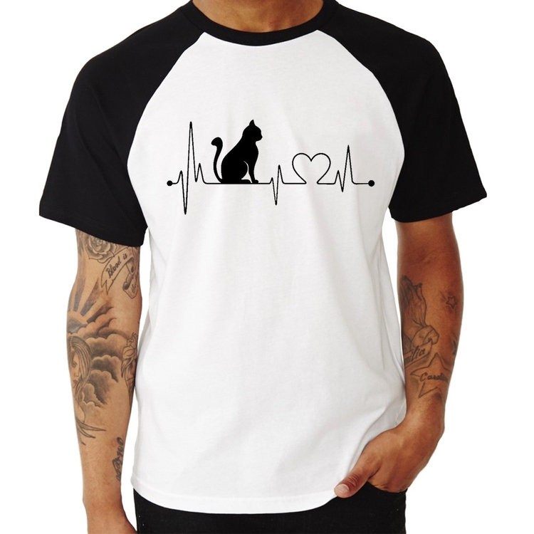 Camiseta Raglan Gato Batimentos Cardíacos