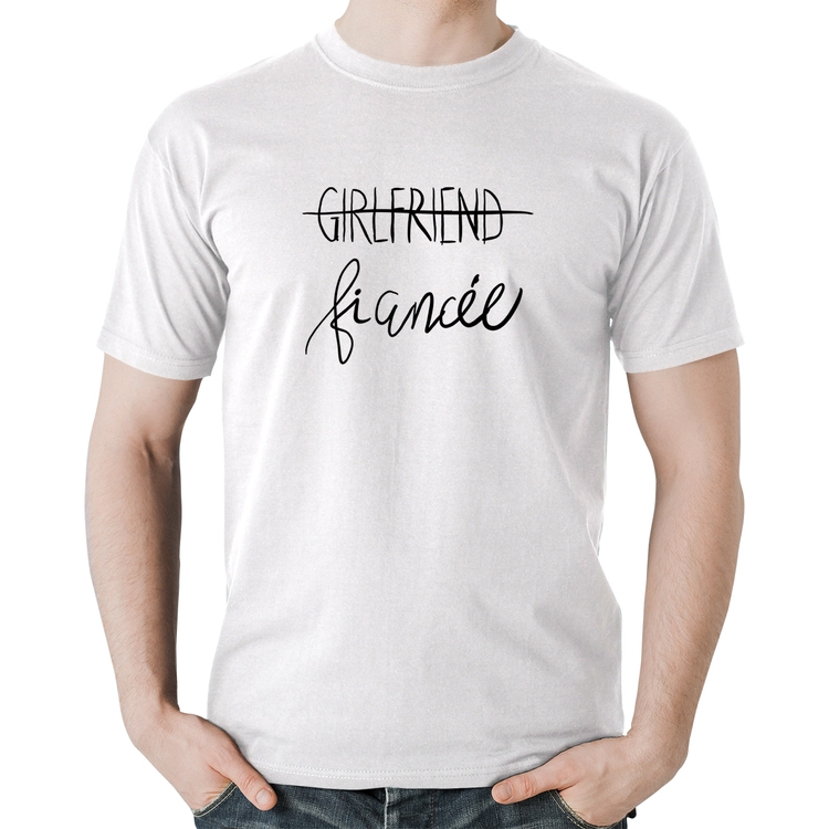 Camiseta Algodão Girlfriend Fiancée - Branca