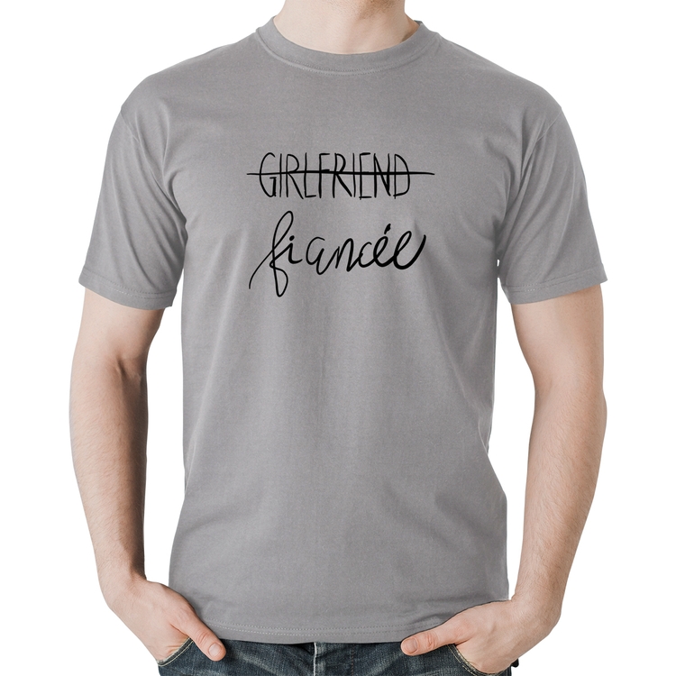 Camiseta Algodão Girlfriend Fiancée - Cinza