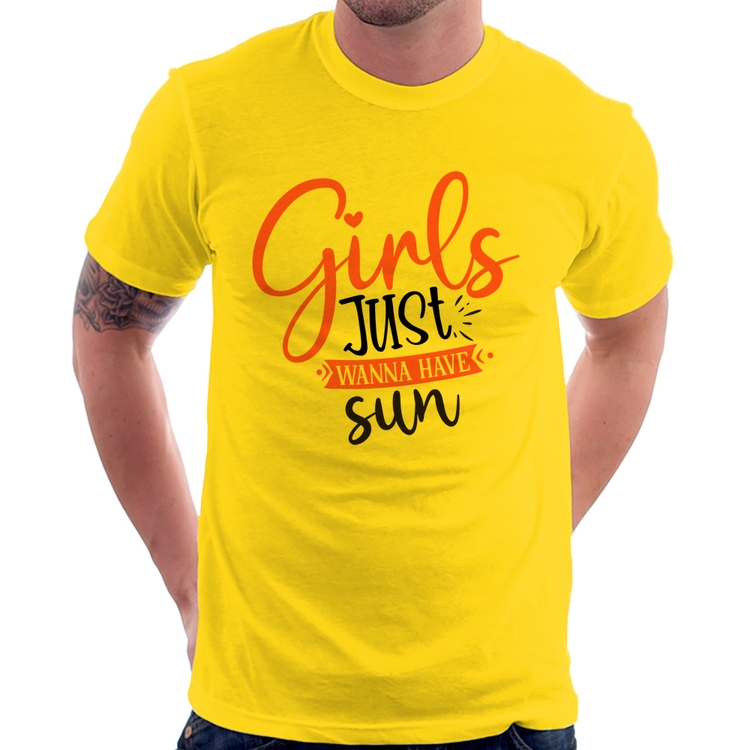 Camiseta Girls Just Wanna Have Sun - Amarela