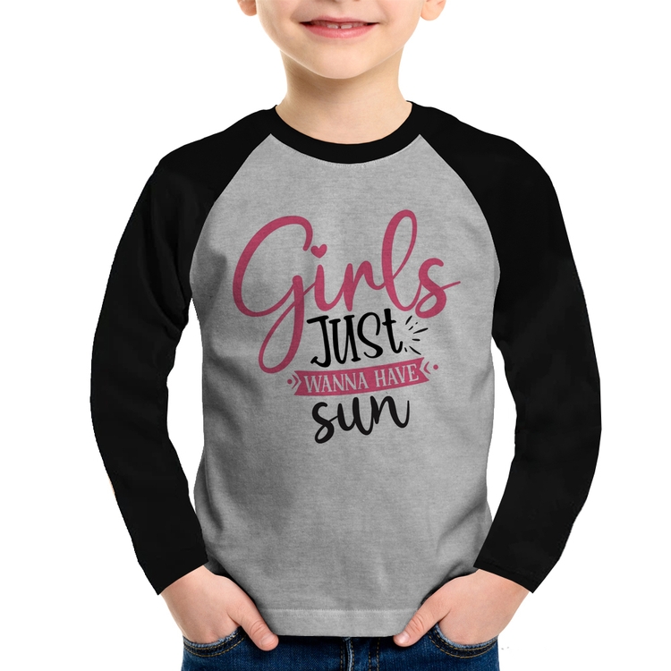 Camiseta Raglan Infantil Girls Just Wanna Have Sun Manga Longa - Cinza/Preto