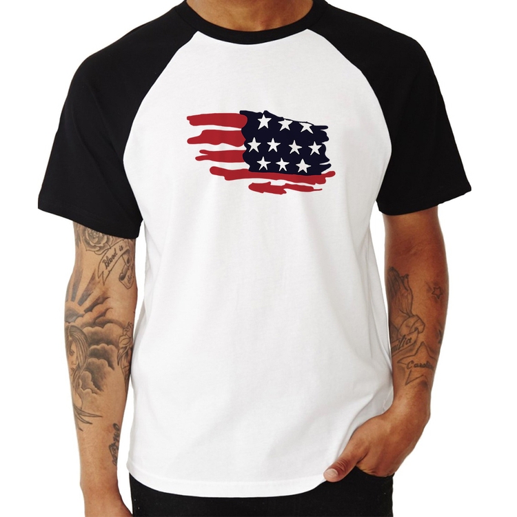 Camiseta Raglan Handrawn Flag