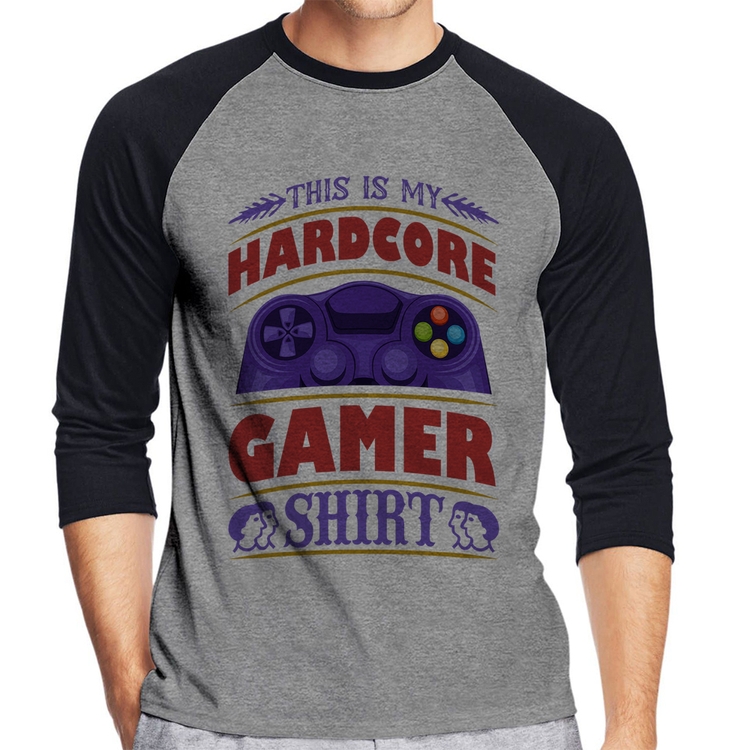 Camiseta Raglan Hardcore Gamer Manga 3/4 - Cinza/Preto