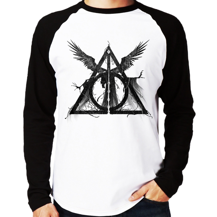 Camiseta Raglan The Tale of the Three Brothers Manga Longa