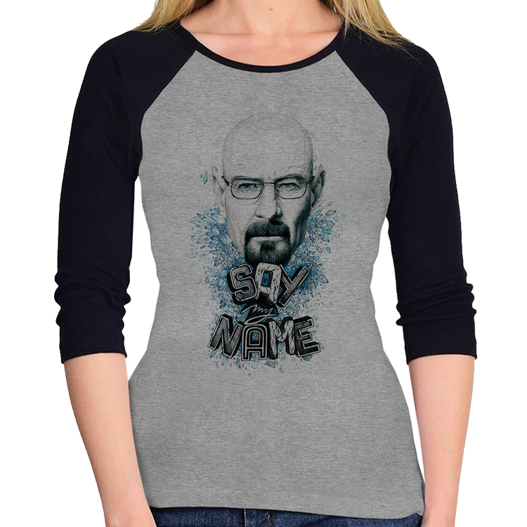 Baby Look Raglan Heisenberg Say My Name Manga 3/4 - Cinza/Preto