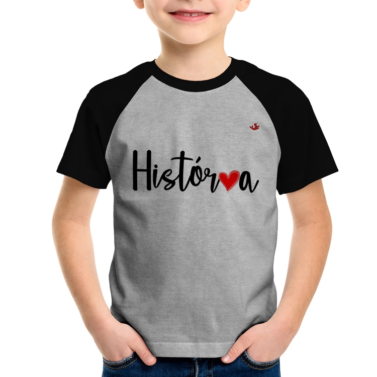 Camiseta Raglan Infantil História por amor - Cinza/Preto