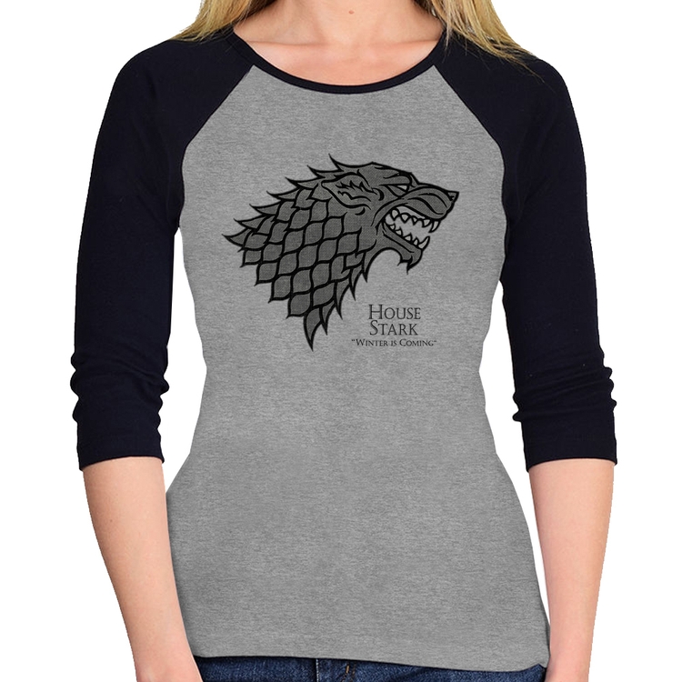 Baby Look Raglan House Stark: Winter is Coming Manga 3/4 - Cinza/Preto