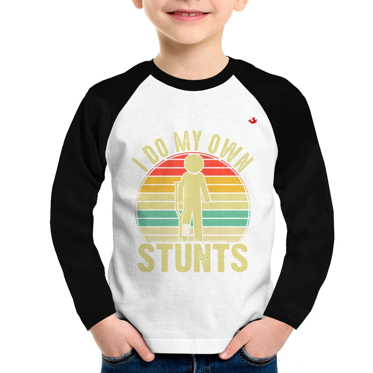 Camiseta Raglan Infantil I do my own stunts Manga Longa