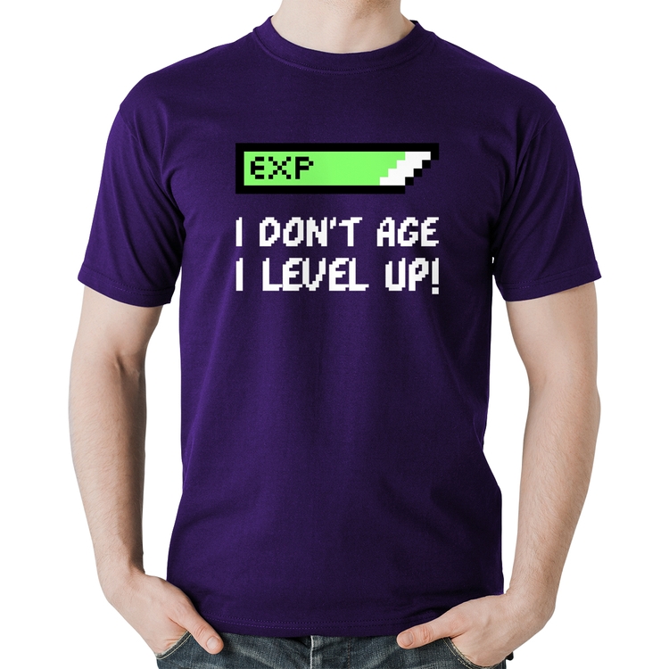 Camiseta Algodão I Don't Age, I Level Up - Roxa
