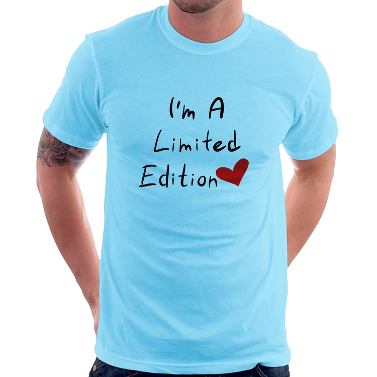 Camiseta I'm A Limited Edition - Azul Bebê