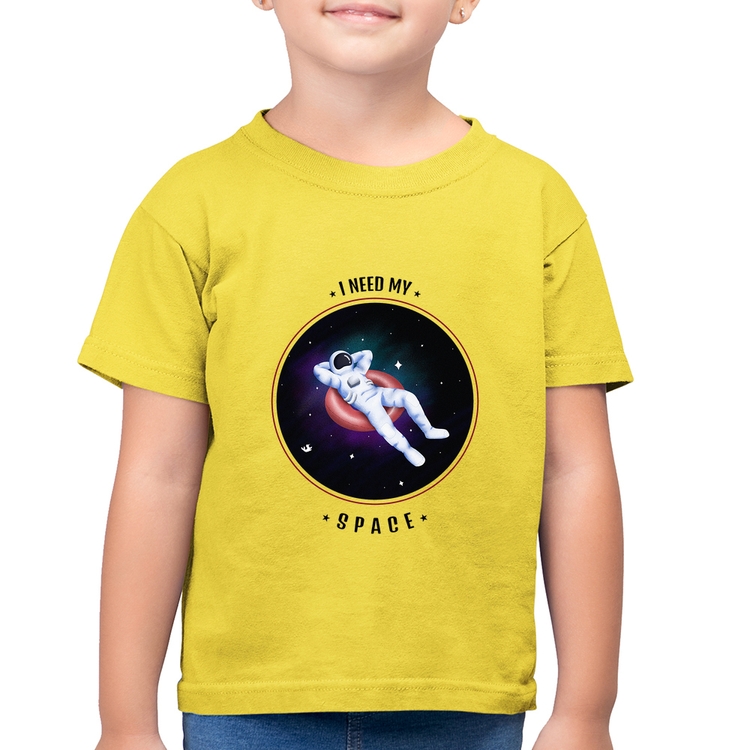 Camiseta Algodão Infantil I need my space - Amarelo Canário