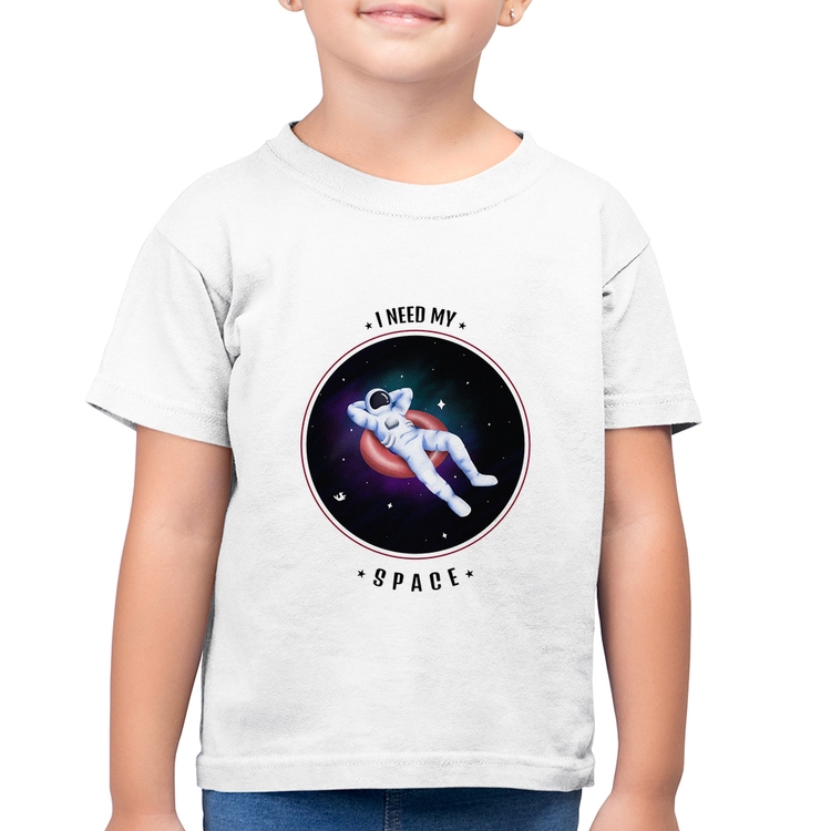 Camiseta Algodão Infantil I need my space - Branca