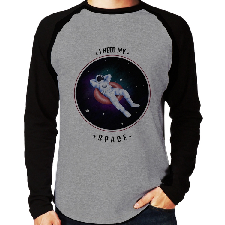 Camiseta Raglan I need my space Manga Longa - Cinza/Preto