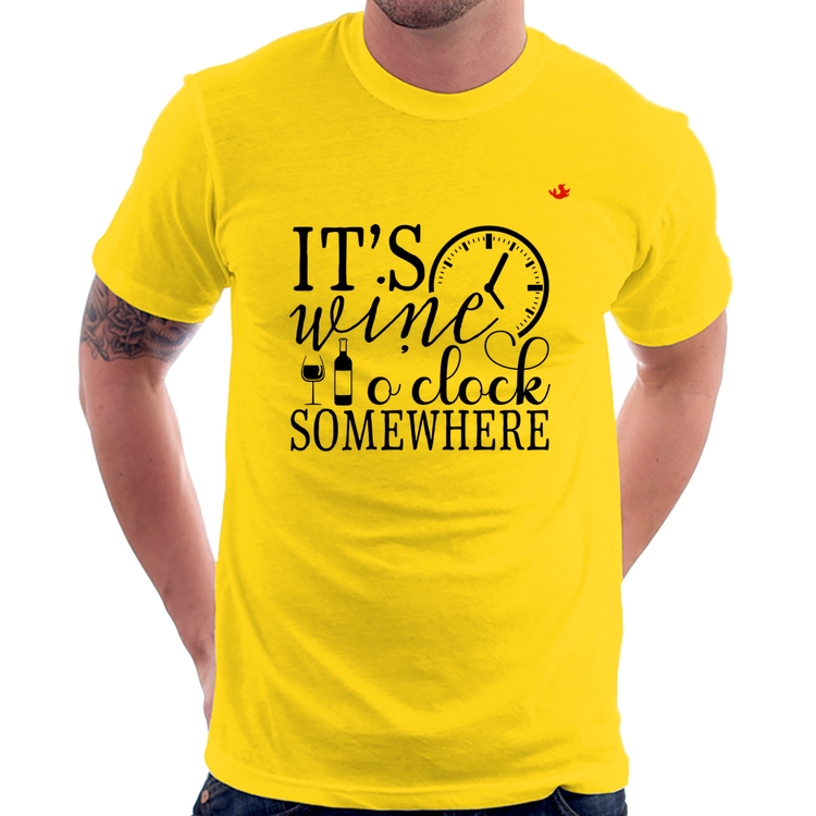 Camiseta It's wine o'clock somewhere - Amarela