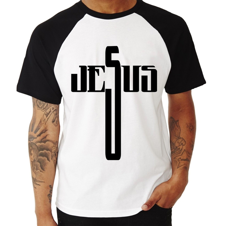 Camiseta Raglan Jesus Cruz