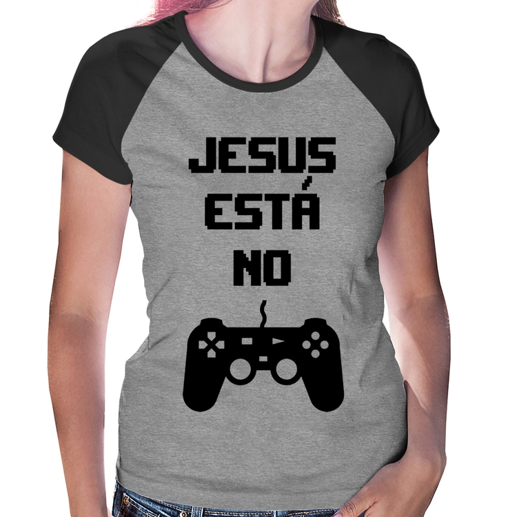 Baby Look Raglan Jesus está no controle - Cinza/Preto