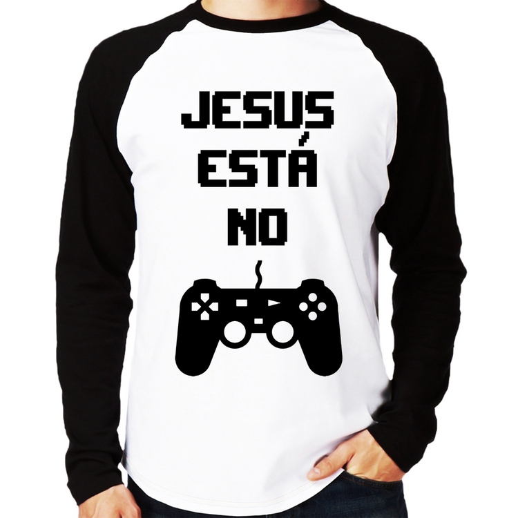 Camiseta Raglan Jesus está no controle Manga Longa