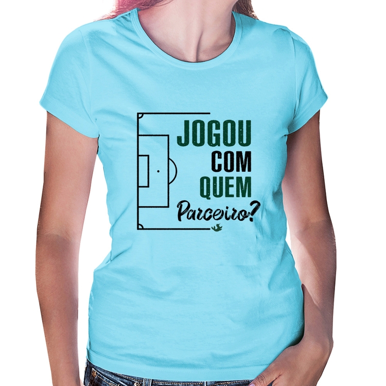 Baby Look Jogou com quem parceiro? - Azul Bebê
