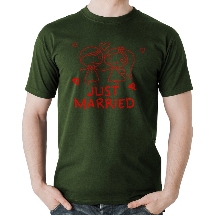 Camiseta Algodão Just Married - Musgo