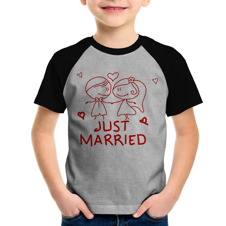 Camiseta Raglan Infantil Just Married - Cinza/Preto