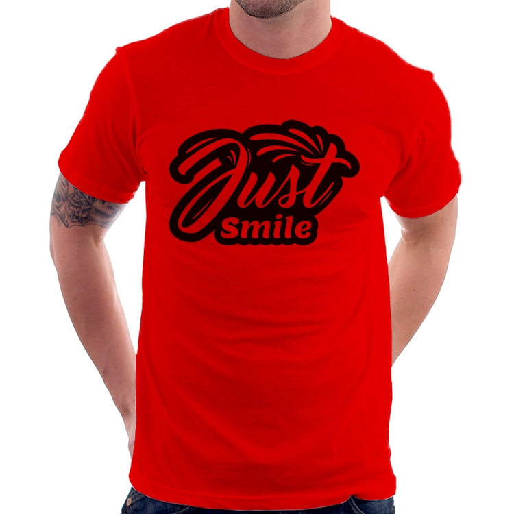 Camiseta Just Smile - Vermelha