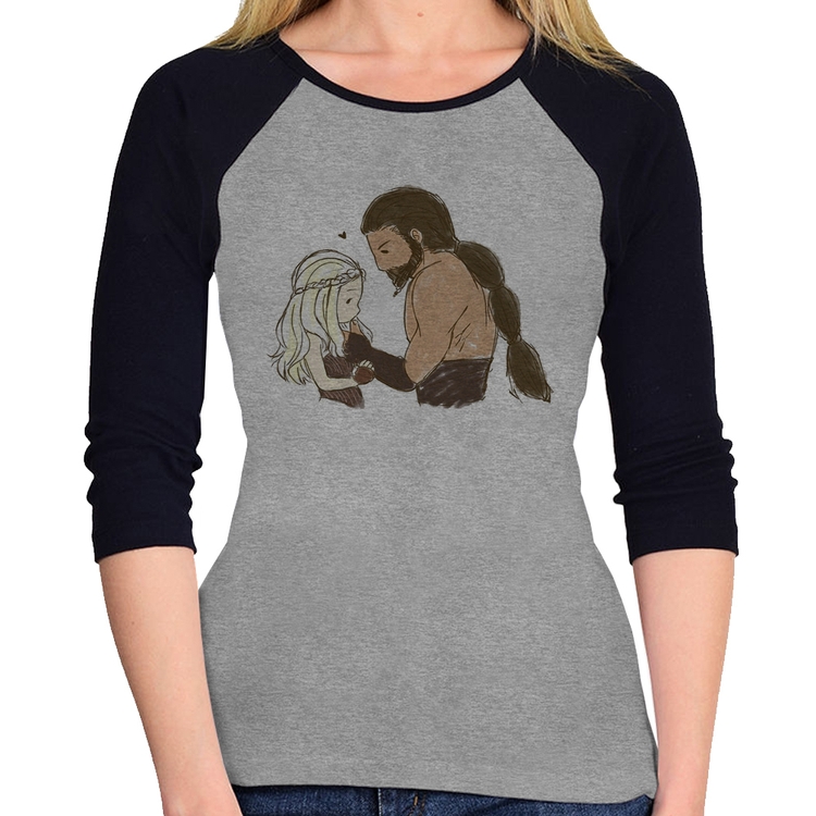 Baby Look Raglan Khal Drogo e Daenerys Targaryen Manga 3/4 - Cinza/Preto