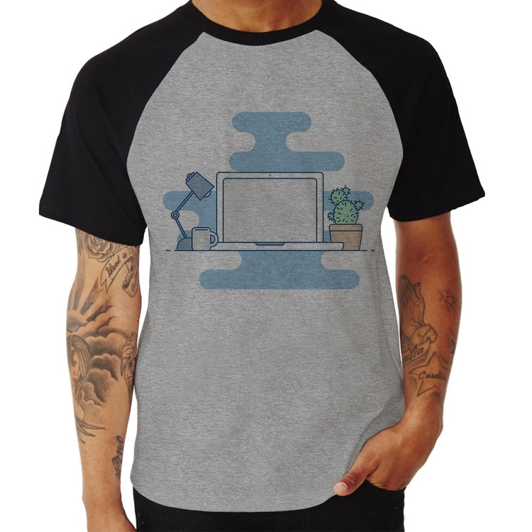 Camiseta Raglan Laptop - Cinza/Preto