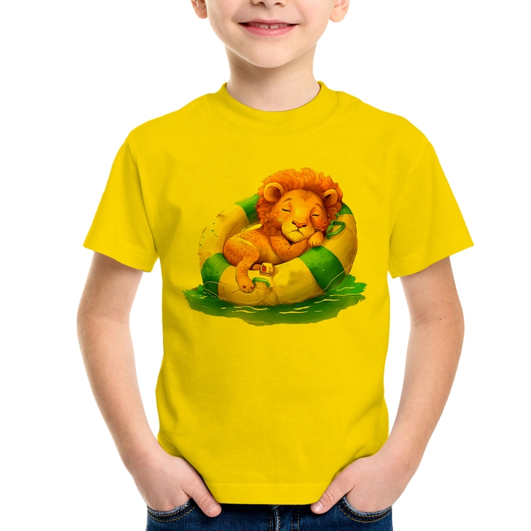 Camiseta Infantil Leãozinho Relaxando Na Piscina - Amarela