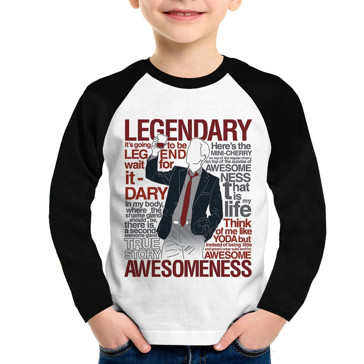 Camiseta Raglan Infantil Legendary Awesomeness Manga Longa