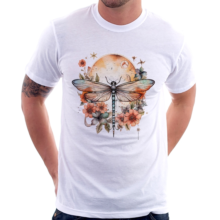 Camiseta Libélula, Lua e Flores