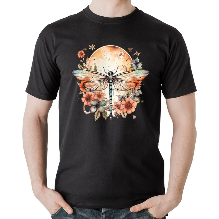 Camiseta Algodão Libélula, Lua e Flores