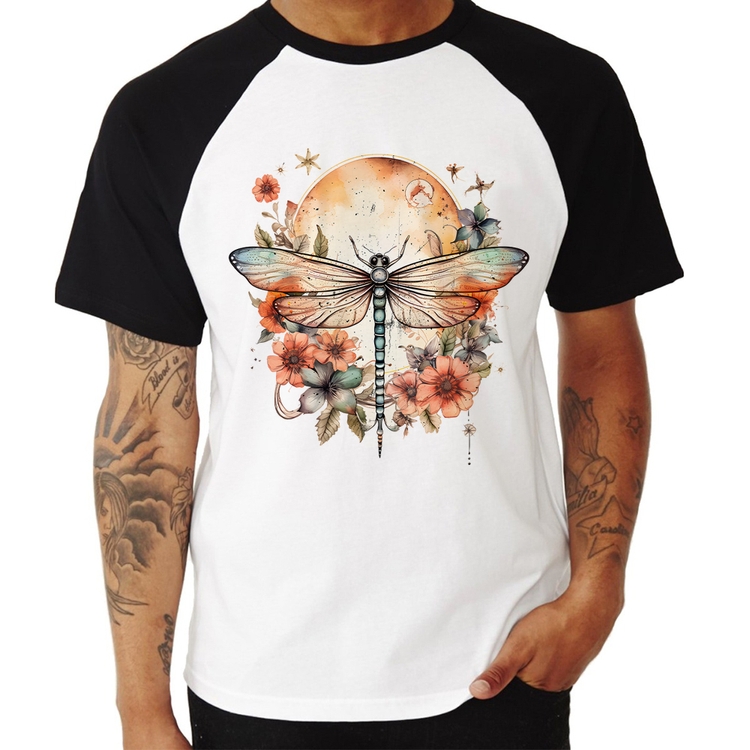 Camiseta Raglan Libélula, Lua e Flores