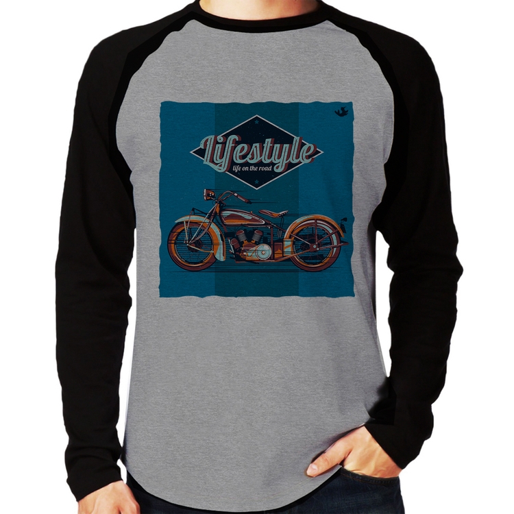 Camiseta Raglan Life on the road Manga Longa - Cinza/Preto