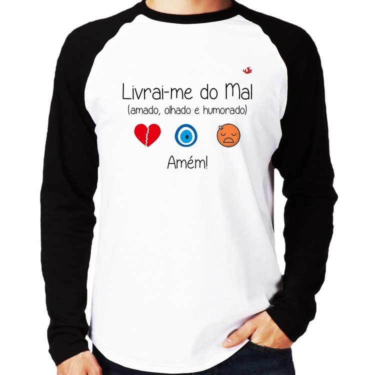 Camiseta Raglan Livrai-me do mal (amado, olhado e humorado) Manga Longa