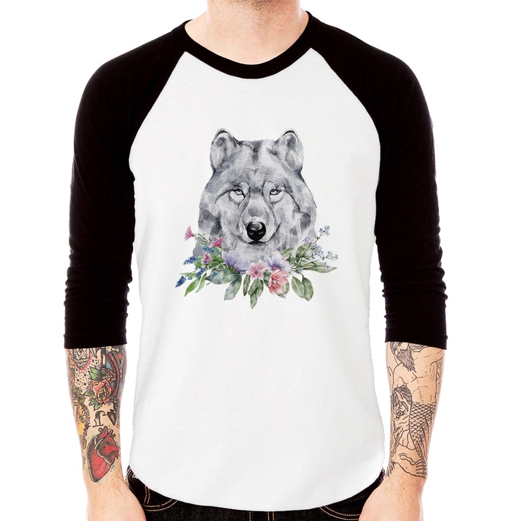 Camiseta Raglan Lobo e Flores Manga 3/4