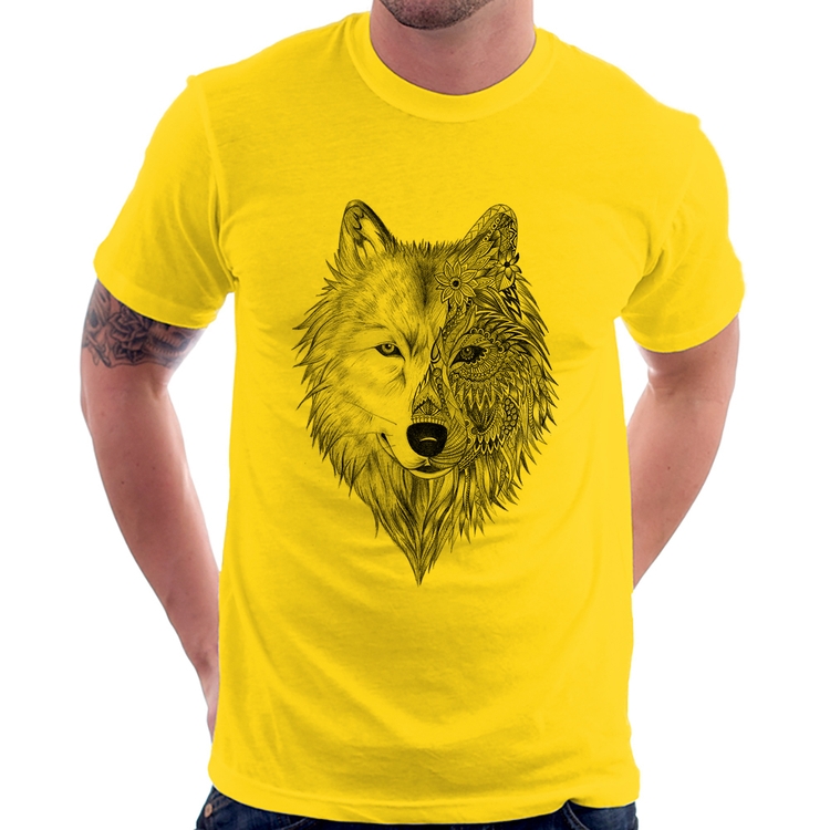 Camiseta Lobo Mandala - Amarela