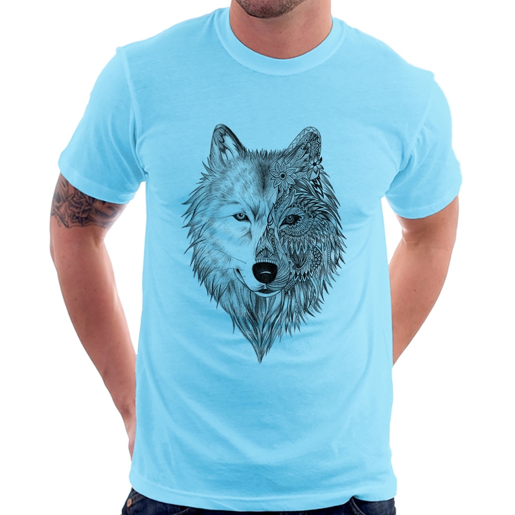 Camiseta Lobo Mandala - Azul Bebê